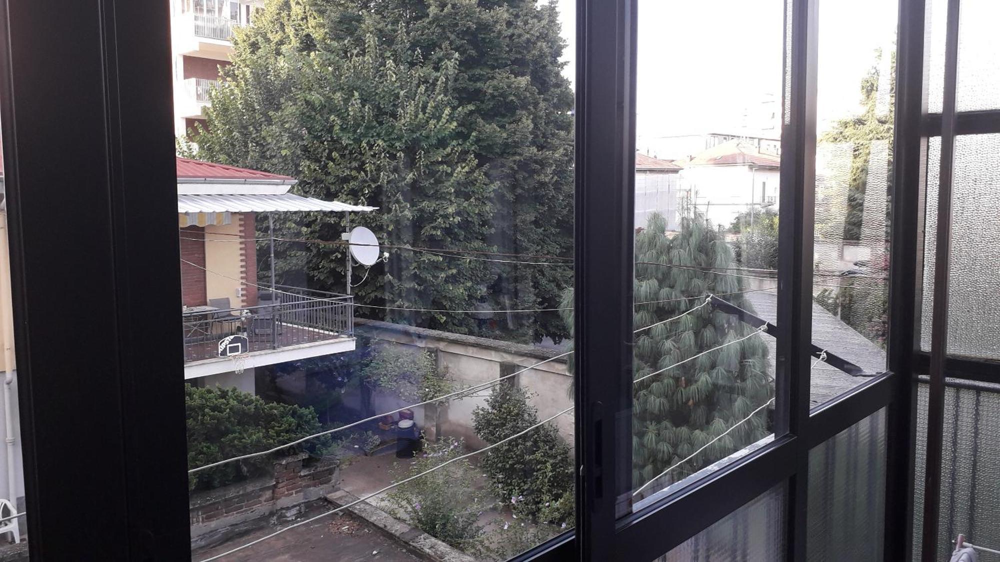 Alesa Apartament Верчели Екстериор снимка