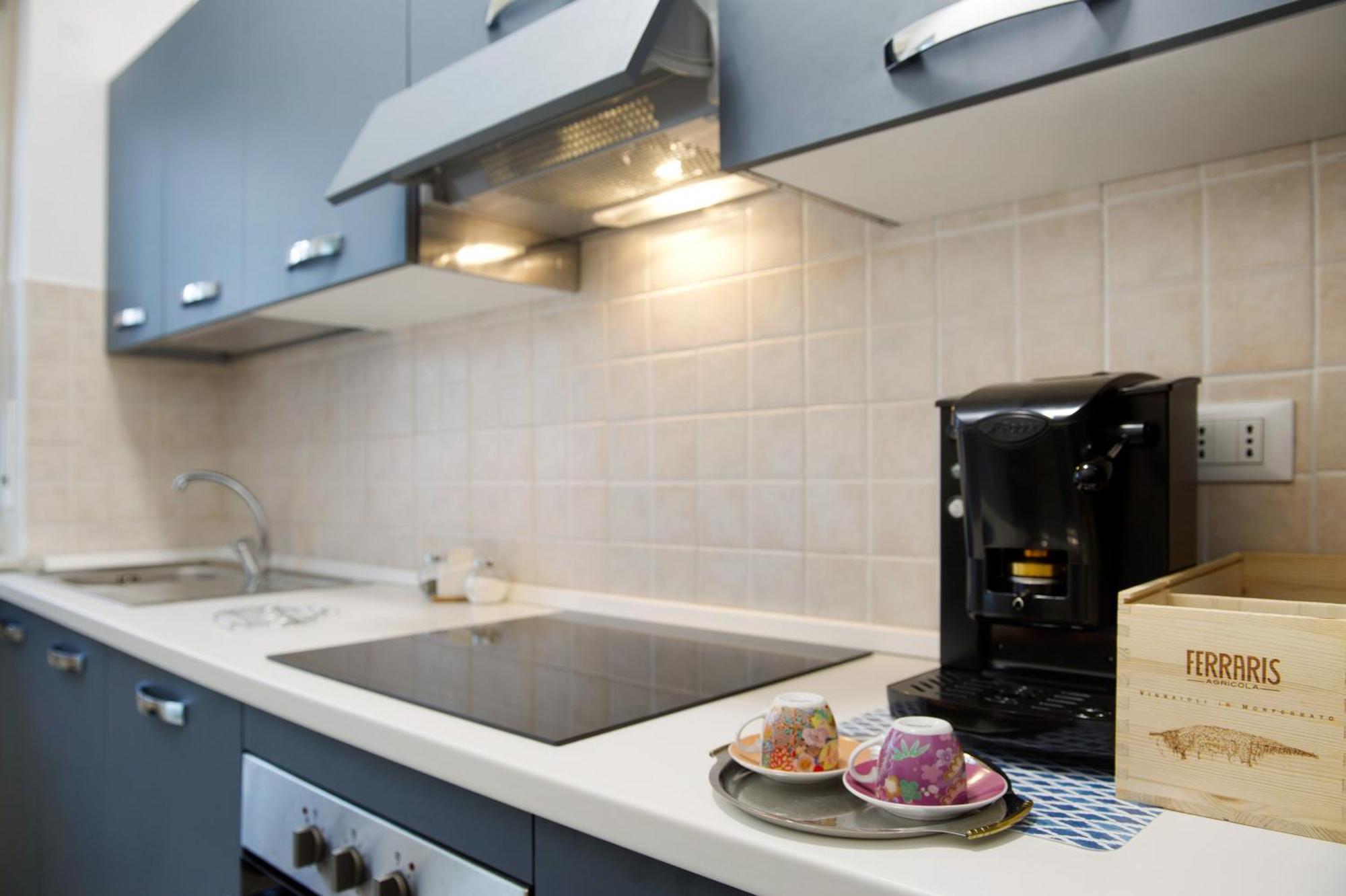 Alesa Apartament Верчели Екстериор снимка