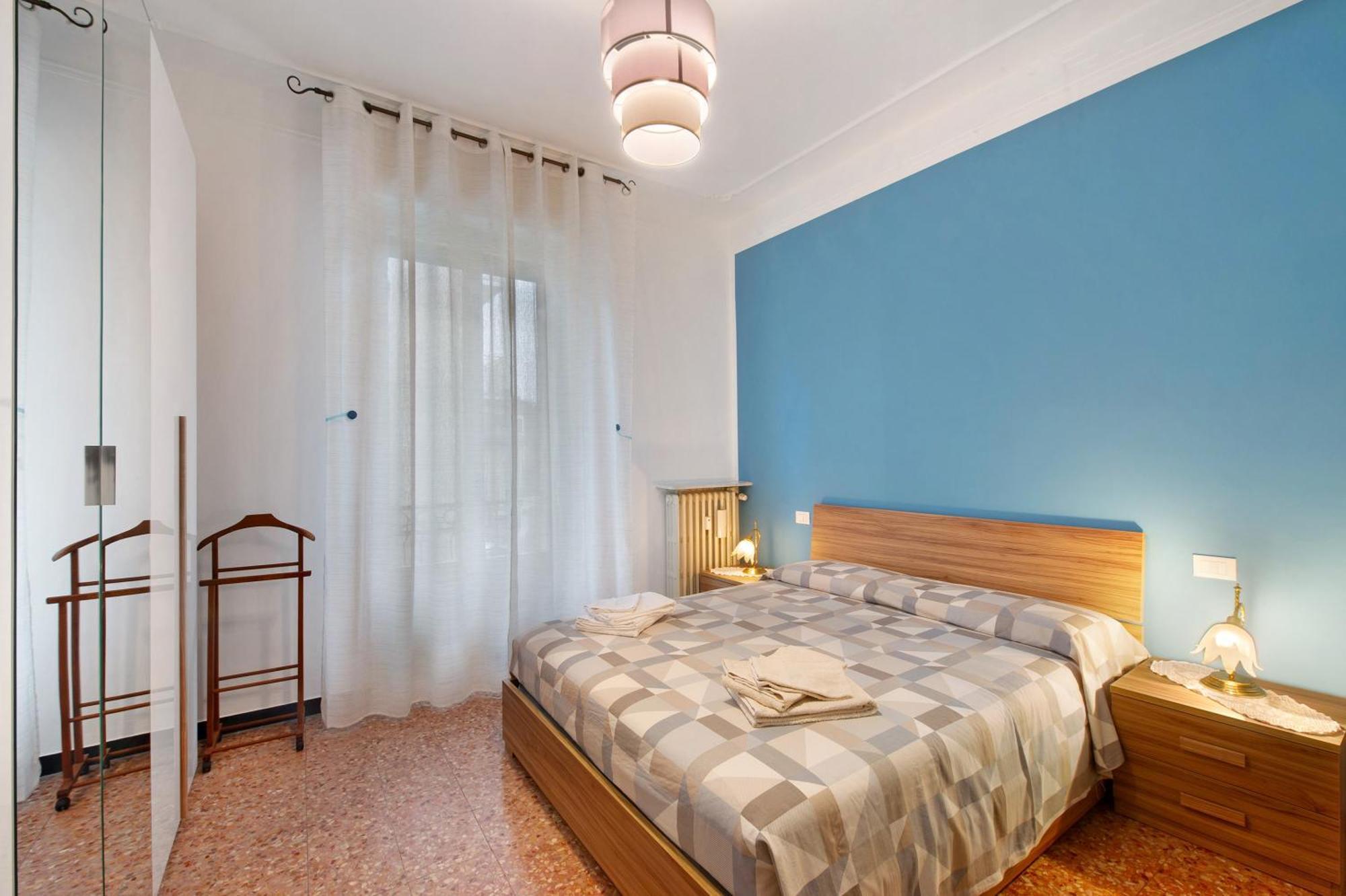 Alesa Apartament Верчели Екстериор снимка