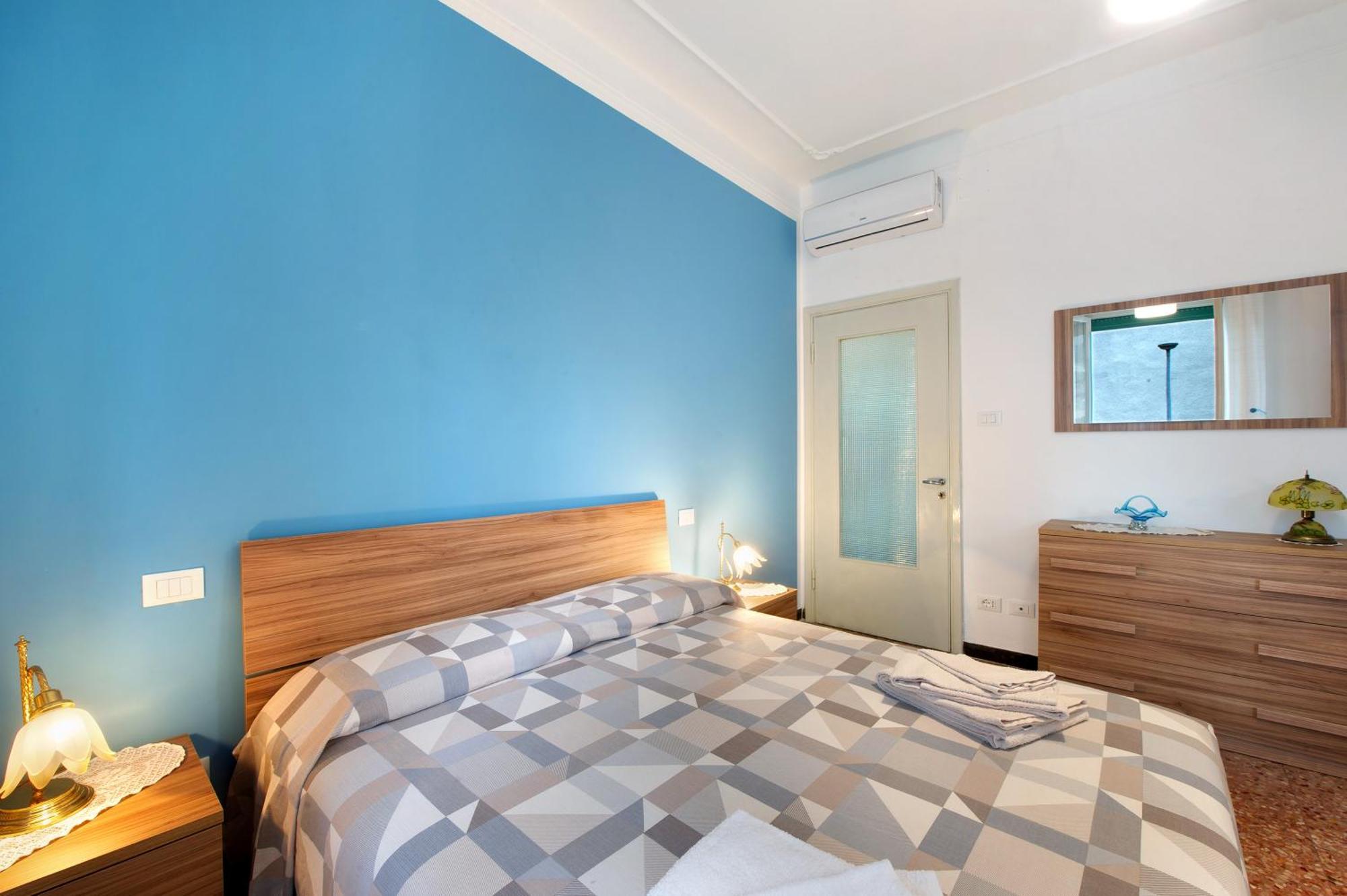 Alesa Apartament Верчели Екстериор снимка